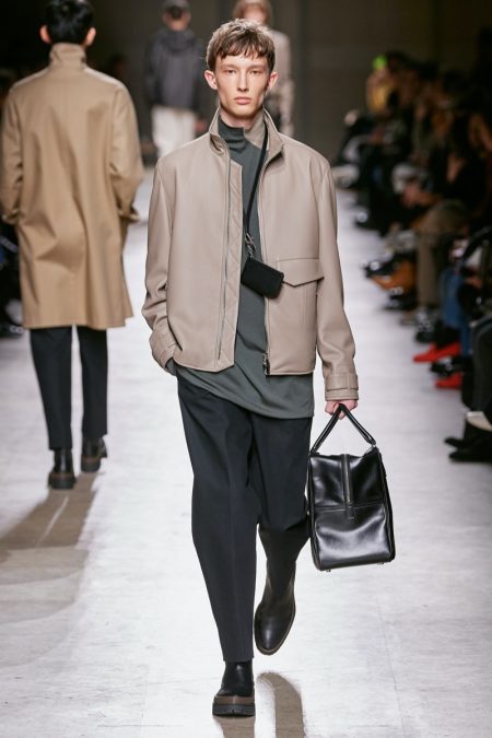 Hermes Fall Winter 2020 Mens Collection Runway 013