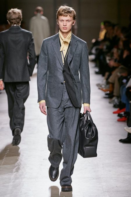 Hermes Fall Winter 2020 Mens Collection Runway 021