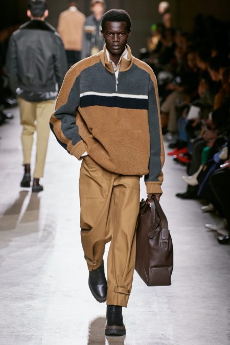 Hermes Fall Winter 2020 Mens Collection Runway 027