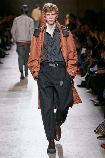 Hermes Fall Winter 2020 Mens Collection Runway 034