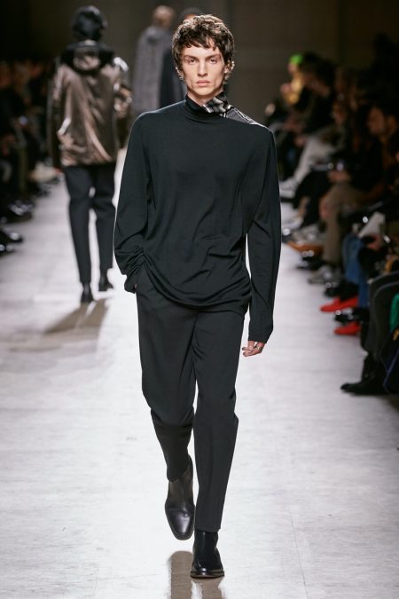 Hermes Fall Winter 2020 Mens Collection Runway 040