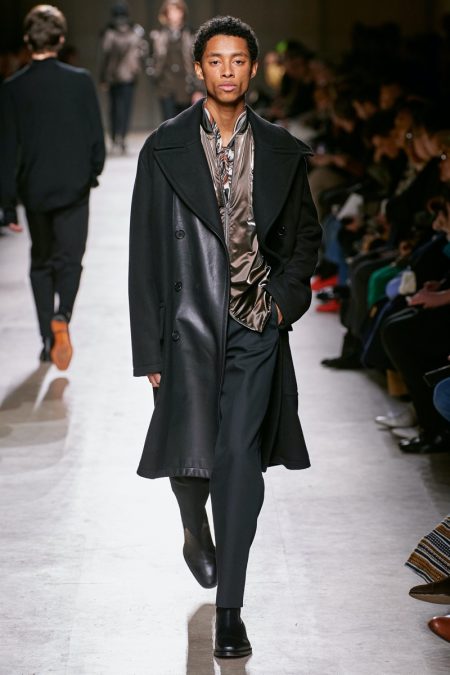 Hermes Fall Winter 2020 Mens Collection Runway 041