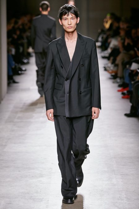 Hermes Fall Winter 2020 Mens Collection Runway 044