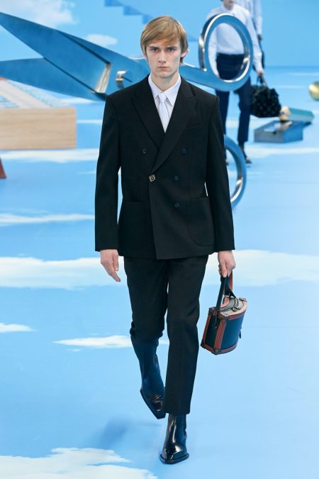Louis Vuitton Fall Winter 2020 Mens Collection Runway 006