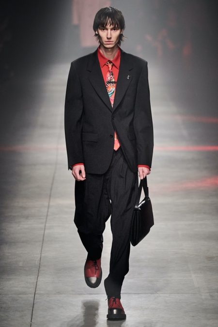 MSGM Fall Winter 2020 Mens Collection Runway 002