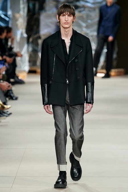 Neil Barrett Fall Winter 2020 Mens Collection Runway 002