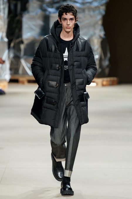 Neil Barrett Fall Winter 2020 Mens Collection Runway 008