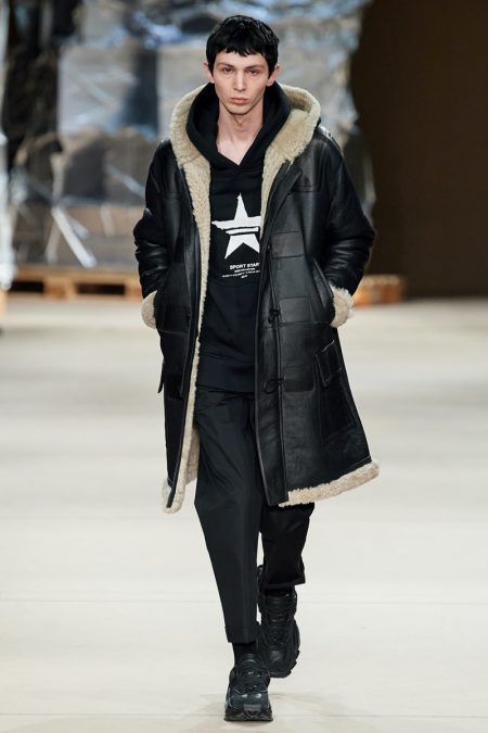 Neil Barrett Fall Winter 2020 Mens Collection Runway 041