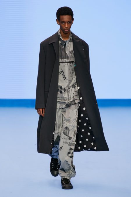 Paul Smith Fall Winter 2020 Mens Collection Runway 019