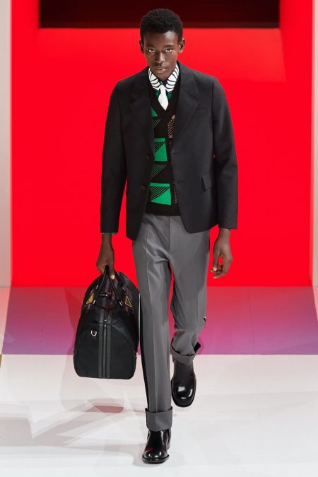 Prada Fall Winter 2020 Mens Collection Runway 046