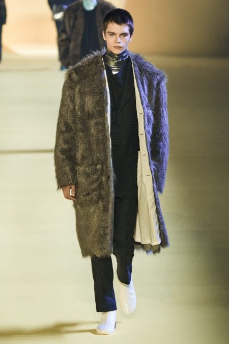 Raf Simons Fall Winter 2020 Mens Collection Runway 009