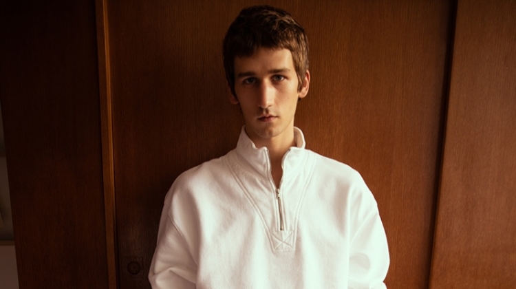 Etienne de Testa Breezes Into Spring with American Vintage Campaign