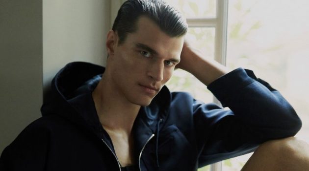 Arran Sly Takes Hold of Statement Bags for Icon El País Arran Sly Takes Hold of Statement Bags for Icon El País