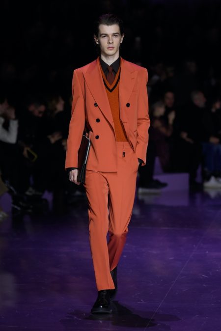 BOSS Fall Winter 2020 Mens Collection Runway 015