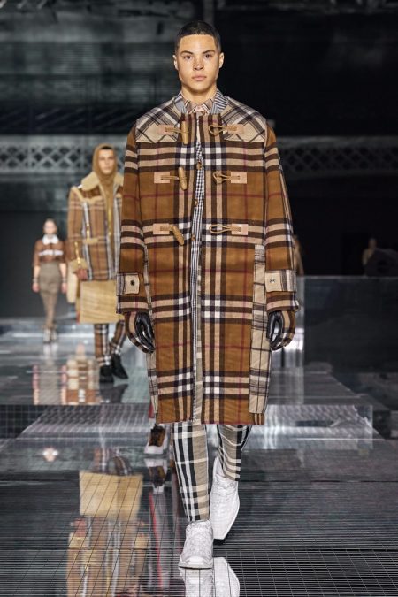 Burberry Fall Winter 2020 Mens Collection Runway 010