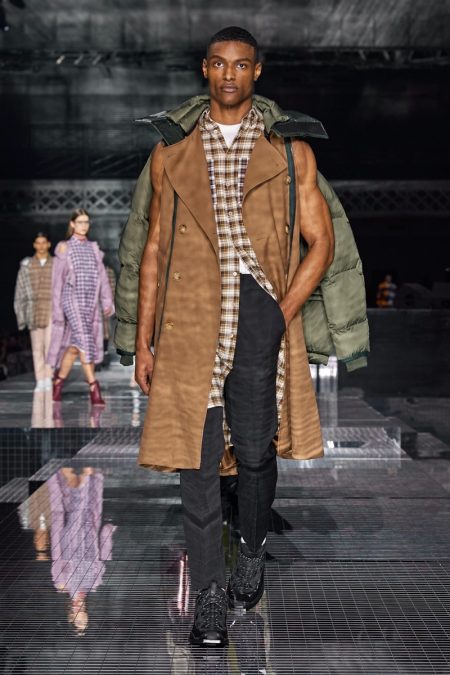 Burberry Fall Winter 2020 Mens Collection Runway 020