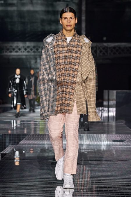 Burberry Fall Winter 2020 Mens Collection Runway 022