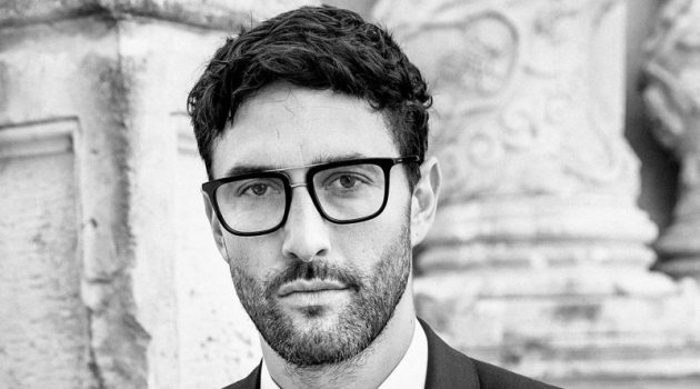 Noah & Kane Don Glasses for Dolce & Gabbana Spring '20 Eyewear Campaign Noah Mills stars in Dolce & Gabbana's spring-summer 2020 men's eyewear campaign.