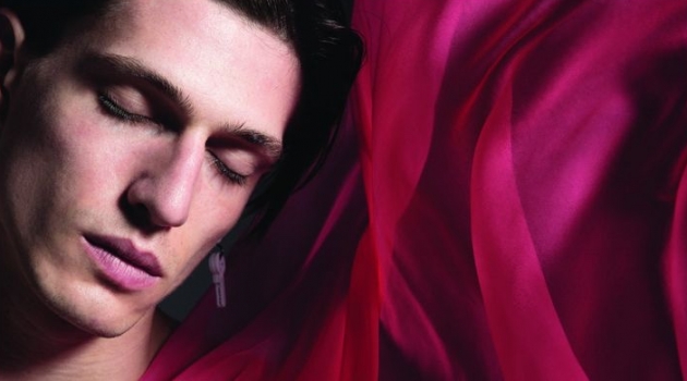 Edoardo Sebastianelli Mesmerizes in Dior Men for Fashion for Men Edoardo Sebastianelli Mesmerizes in Dior Men for Fashion for Men