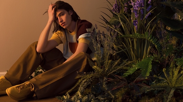 Maël Jaffrézou Dons Chic Prints from Hermès Fresh face Maël dons a casual but refined look from Hermès' spring-summer 2020 collection.