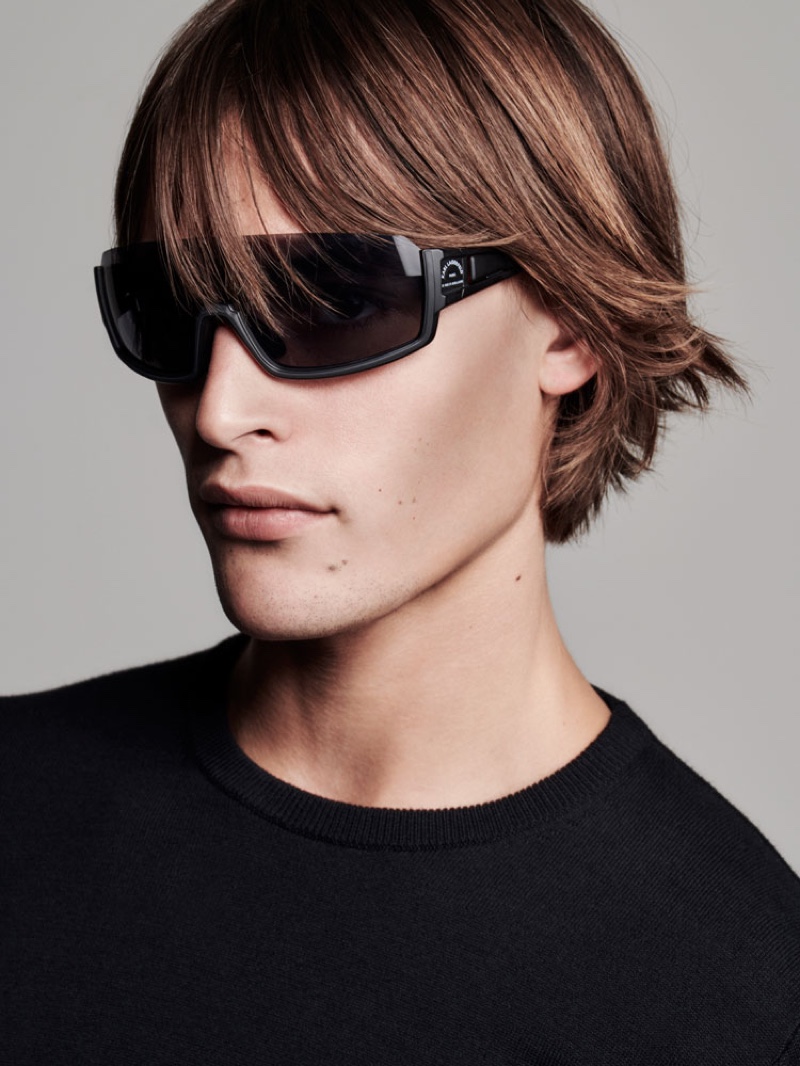 Delivering a side profile, Parker van Noord dons Karl Lagerfeld sunglasses.