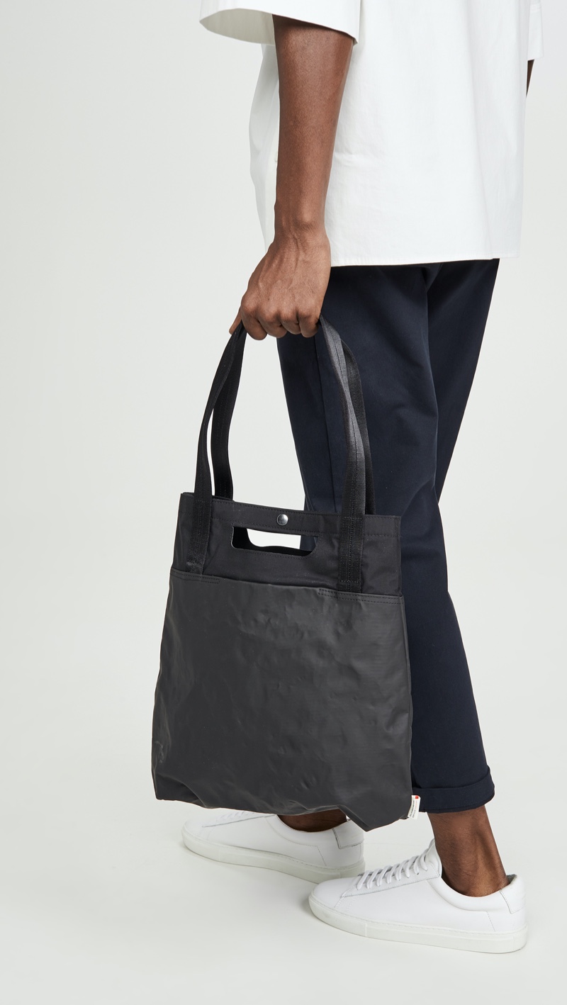 Nunc Crater Post Tote Bag