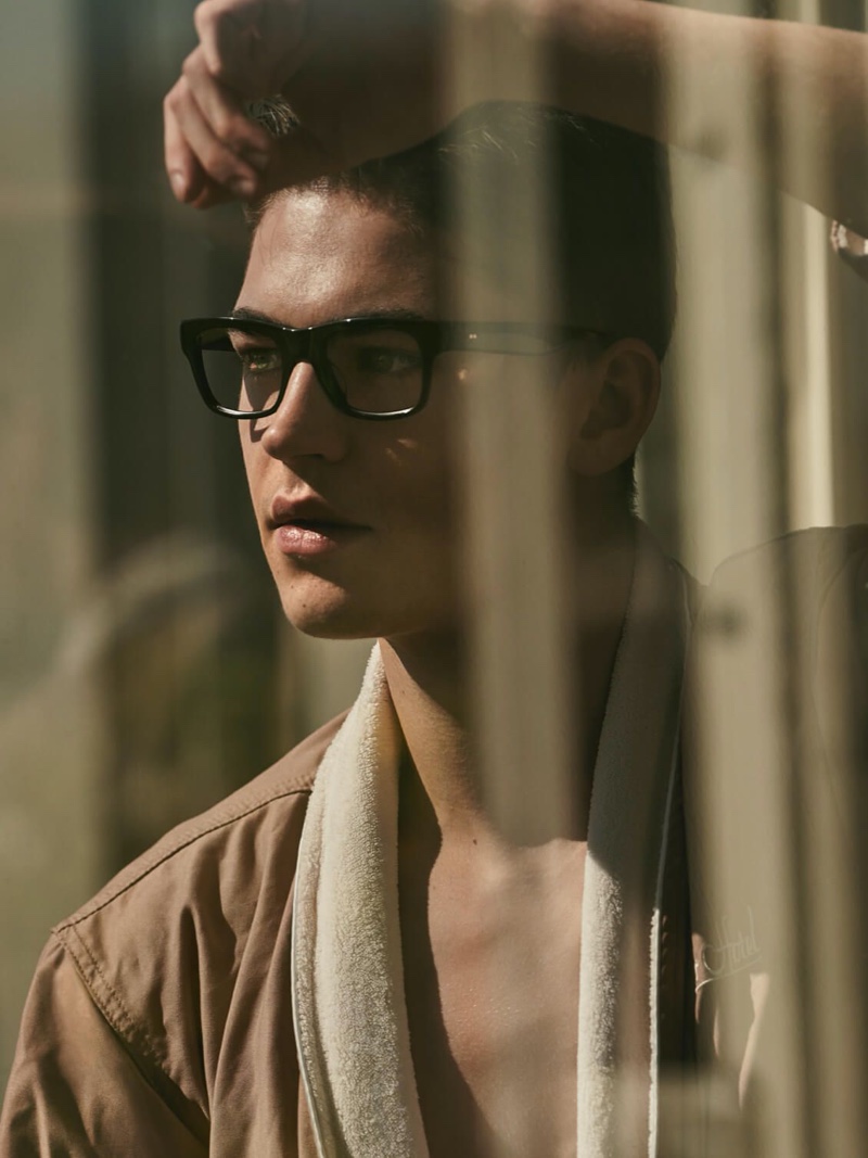 A smart vision in black framed glasses, Hero Fiennes-Tiffin stars in Oliver Peoples' spring-summer 2020 campaign.