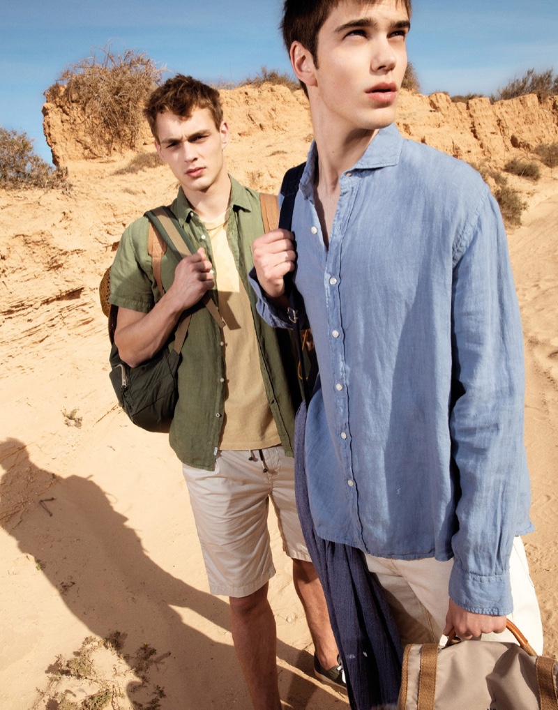 Dani van de Water and Sam Steele sport spring style from Pepe Jeans.