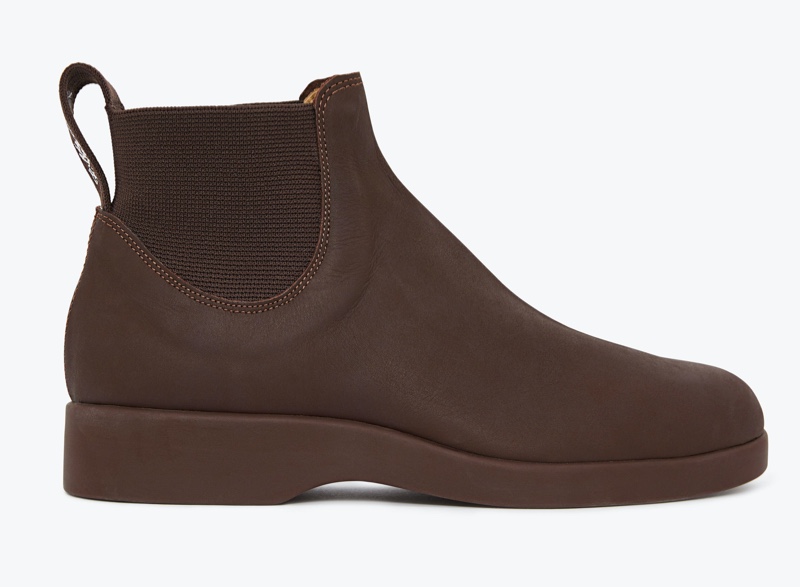 R.M. Williams Yard Boot 365 in brown walnut hand oiled kip leather » Step Into R.M. Williams Yard Boots R.M. Williams Yard Boot 365 in brown walnut hand oiled kip leather