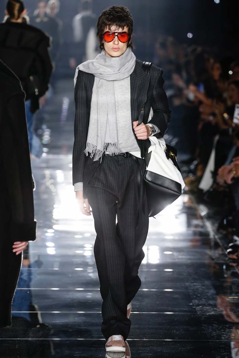 Tom Ford Fall Winter 2020 Mens Collection Runway Show 002