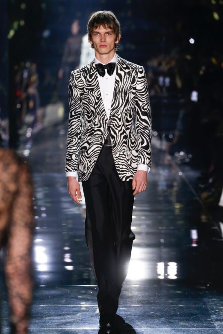 Tom Ford Fall Winter 2020 Mens Collection Runway Show 015