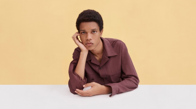 UNIQLO U Revisits Wardrobe Essentials with Spring '20 Collection UNIQLO U Revisits Wardrobe Essentials with Spring '20 Collection