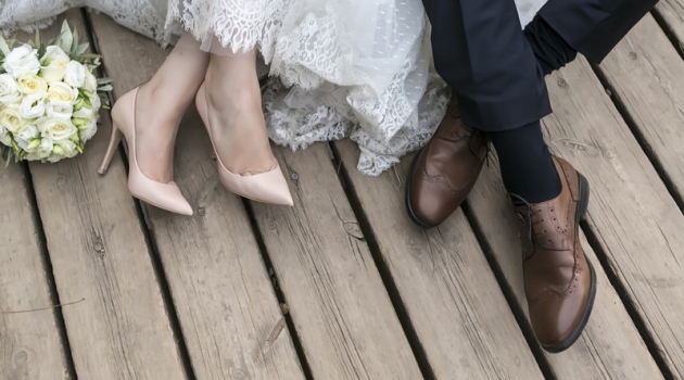 11 Things to Consider Before Buying Your Wedding Day Shoes Bride Groom Heels Dress Shoes Wedding