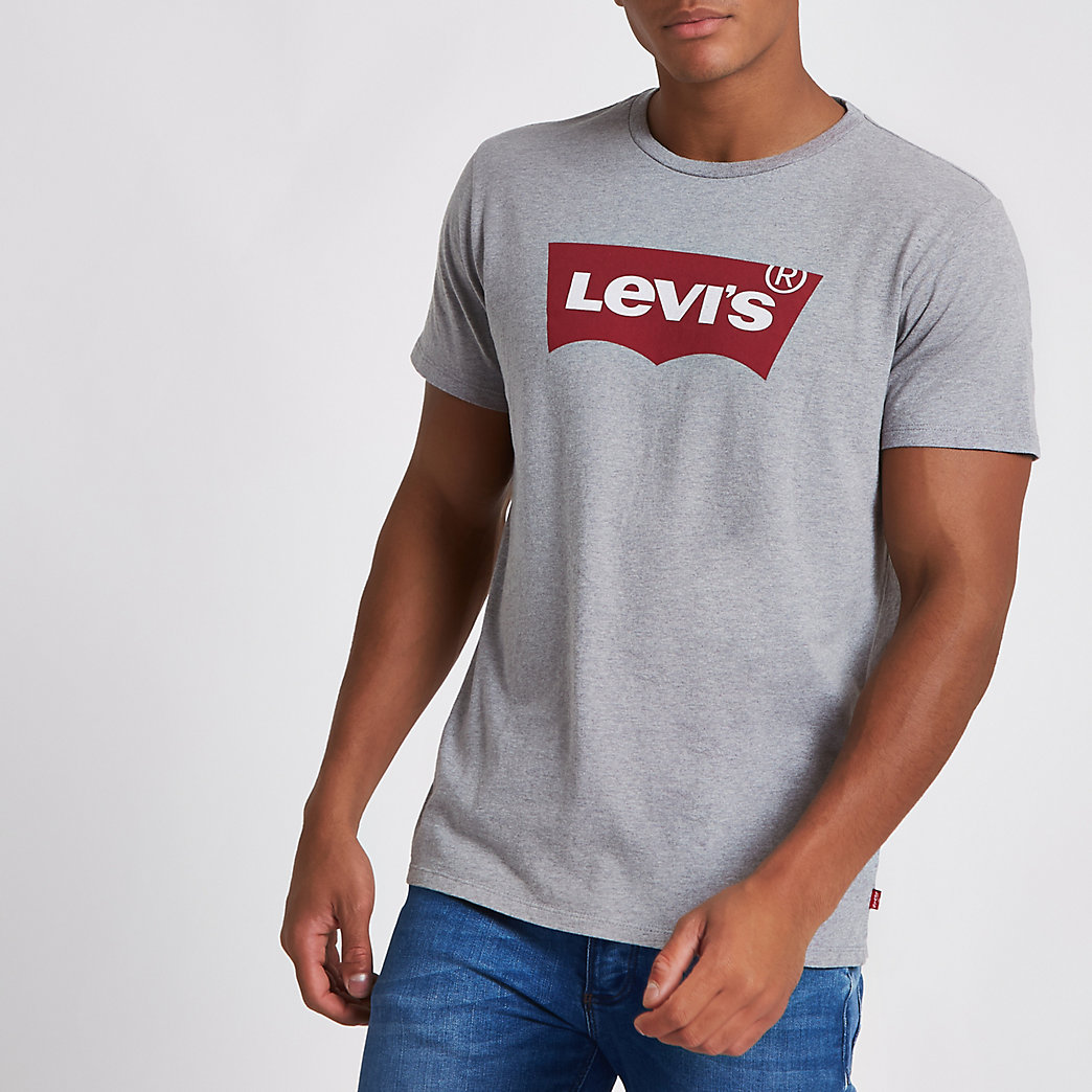 Mens Levi’s grey logo print crew neck T-shirt | The Fashionisto