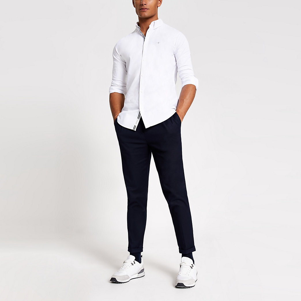 muscle fit button up