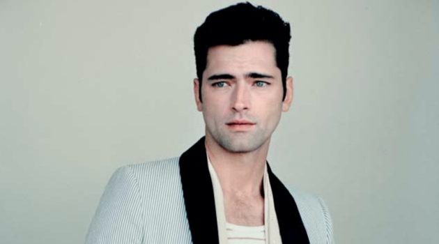 Sean is a Stylish Stunner for L'Officiel Hommes Italia Sean is a Stylish Stunner for L'Officiel Hommes Italia