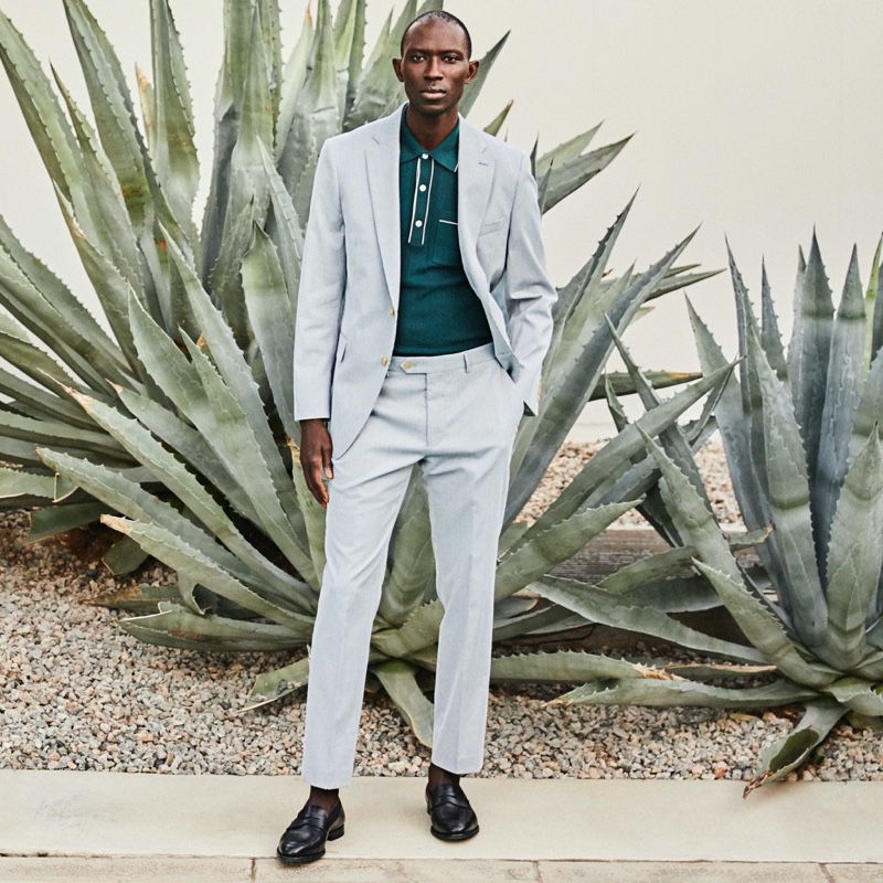 A smart vision, Armando Cabral wears a Todd Snyder Italian cotton silk tipped ribbed polo sweater in green with a Todd Snyder Black Label Sutton fine corded suit. » Armando Cabral Dons Palm Springs-Inspired Style from Todd Snyder A smart vision, Armando Cabral wears a Todd Snyder Italian cotton silk tipped ribbed polo sweater in green with a Todd Snyder Black Label Sutton fine corded suit.