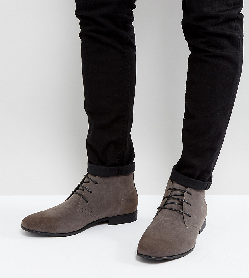 chukka boots wide