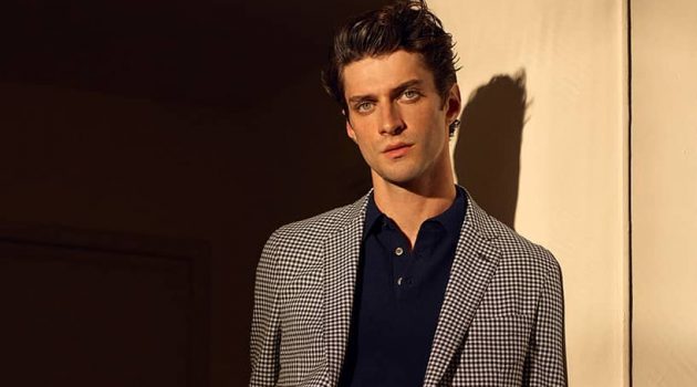 De Fursac Proposes Classic Menswear with Spring '20 Collection De Fursac Proposes Classic Menswear with Spring '20 Collection