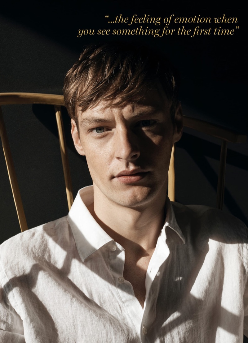 Ready for his close-up, Roberto Sipos models a linen shirt from Massimo Dutti.