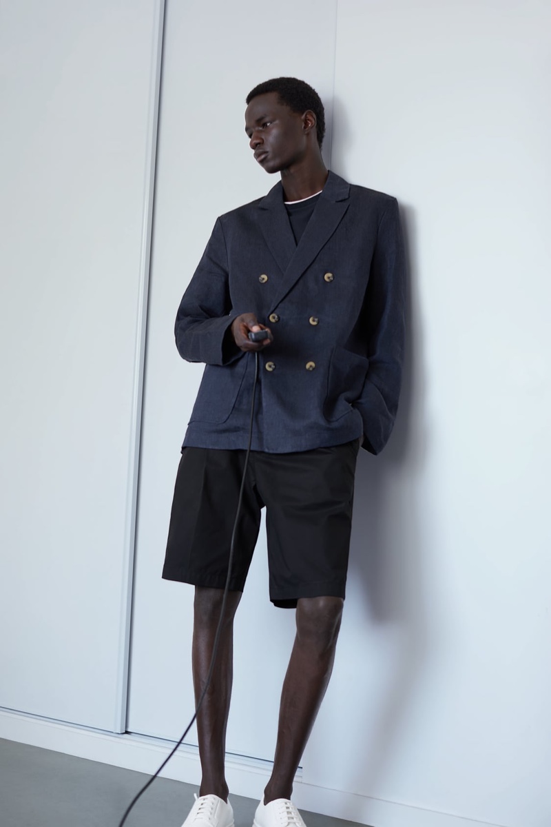 Malick Bodian sports a double-breasted linen blazer from Zara's Join Life collection.