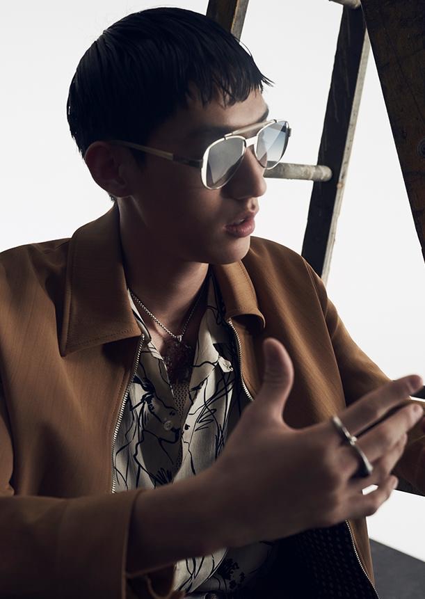 Zara enlists Jun Young Hwang as one of the stars of its spring-summer 2020 campaign.