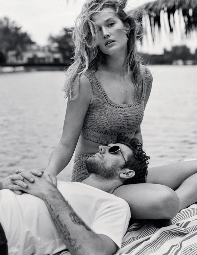 Alex Pettyfer Toni Garrn 2020 Vogue Germany 009