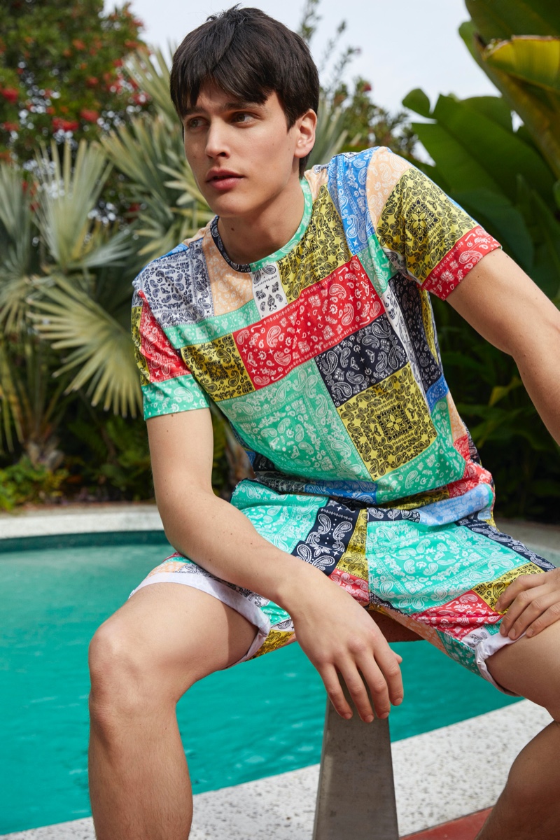 Simon Van Meervenne rocks a coordinated bandana print look from Esprit. » Miles & Simon Embrace Summer Style in Esprit Simon Van Meervenne rocks a coordinated bandana print look from Esprit.