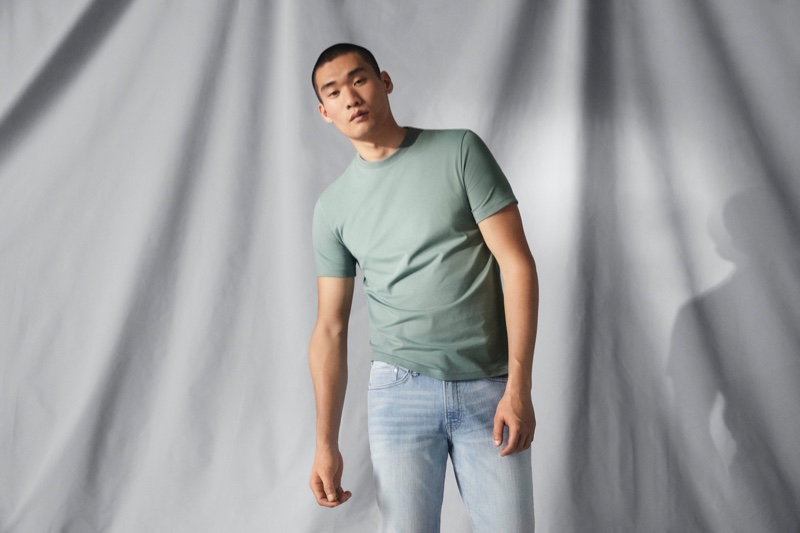 Playing it casual, Kamui Tanaka sports a cotton tee from H&M's Coolmax summer range.