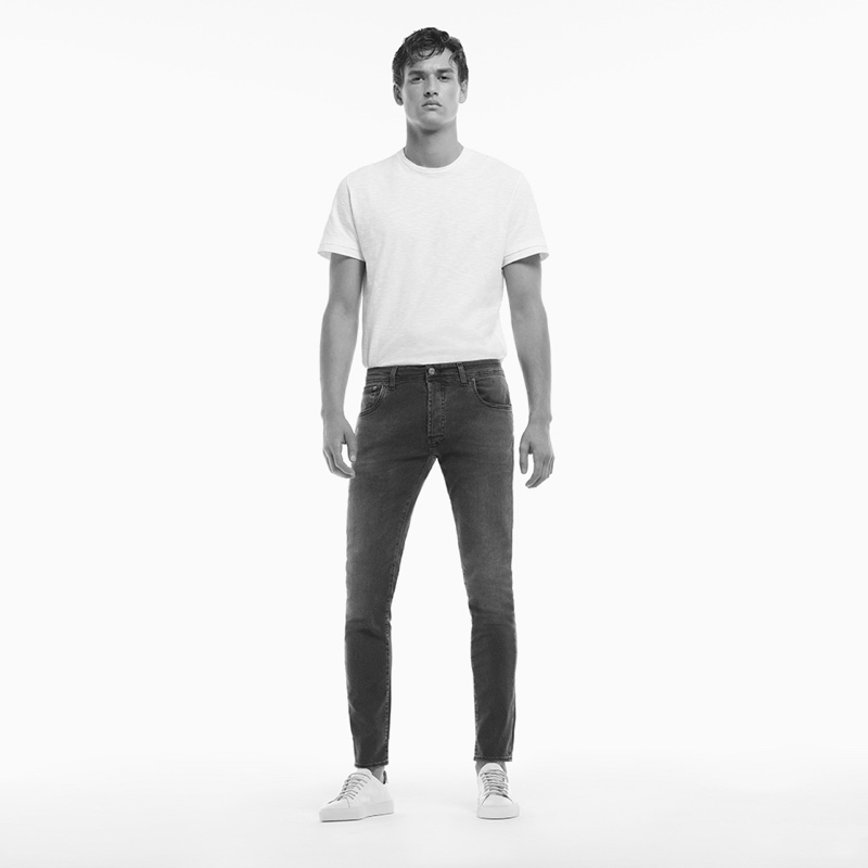 Front and center, Jegor Venned dons Liu Jo Uomo's slim-fit denim jeans.