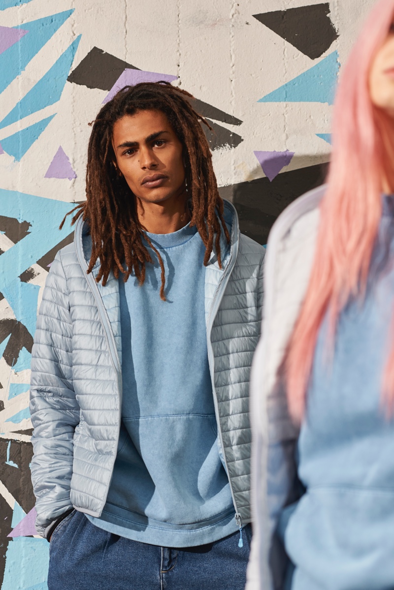 The athleisure trend is easily embraced with practical pieces from Save The Duck's spring-summer 2020 lineup, such as the brand's puffer jackets.