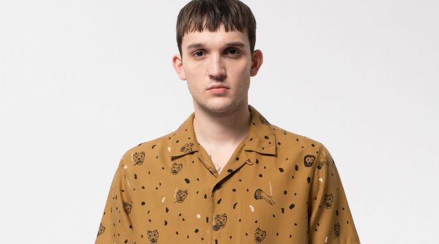 Embrace Easy Summer Style with Nudie Jeans Arvid-Misfit-Creatures-Camel