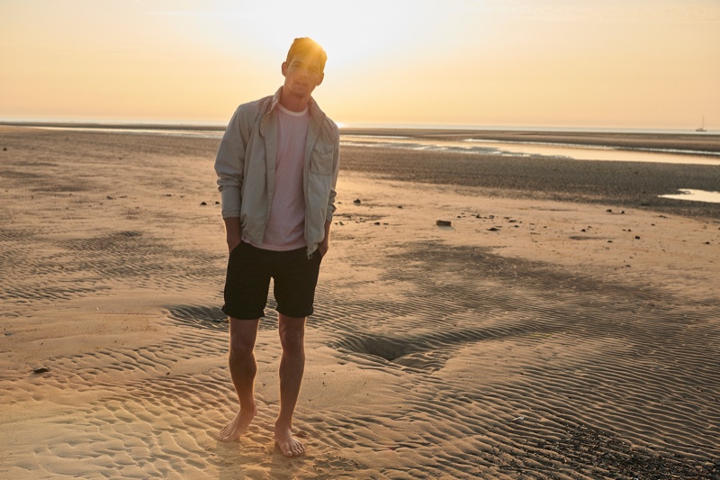 Bertold Zahoran takes to the beach in Barbour's coastal collection.