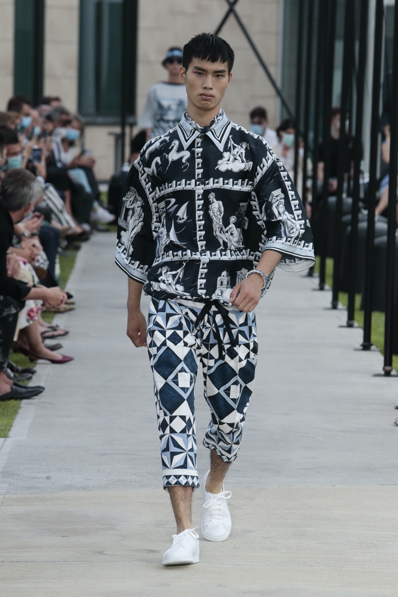 Dolce and Gabbana Spring Summer 2021 Mens Runway Collection